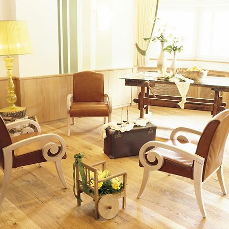Apartmenthotel Ritterhof Suites & Breakfast Schenna Exteriör bild