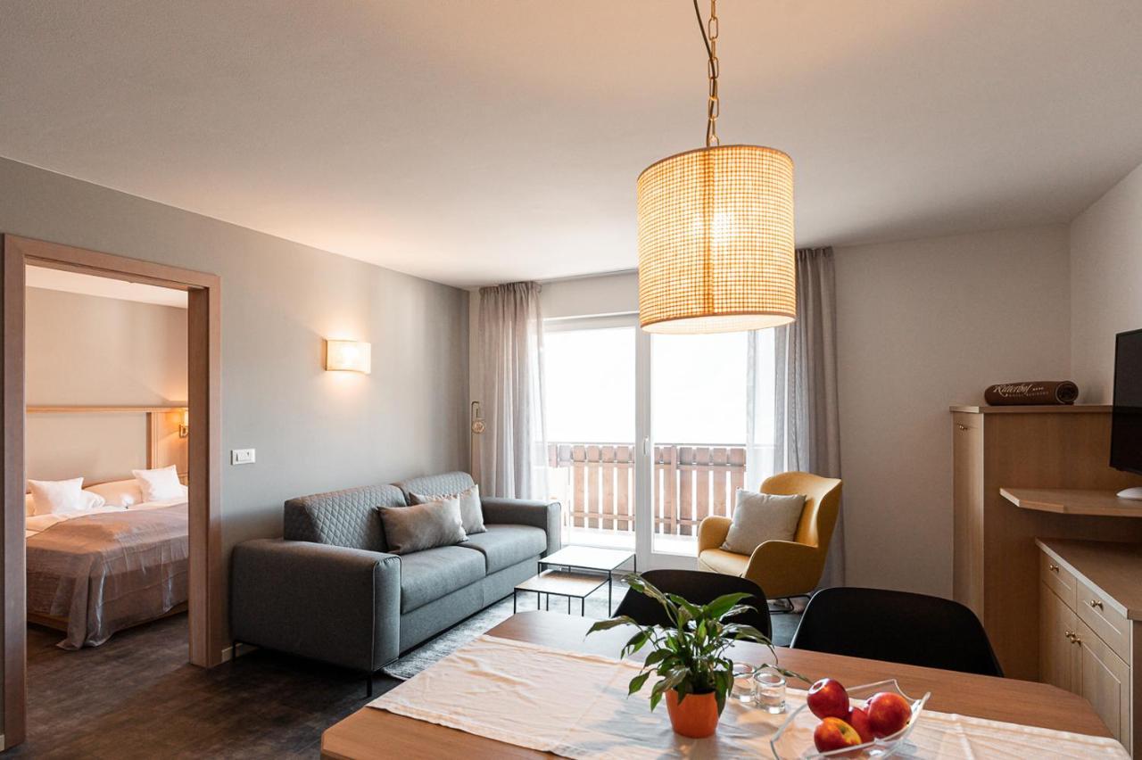 Apartmenthotel Ritterhof Suites & Breakfast Schenna Exteriör bild