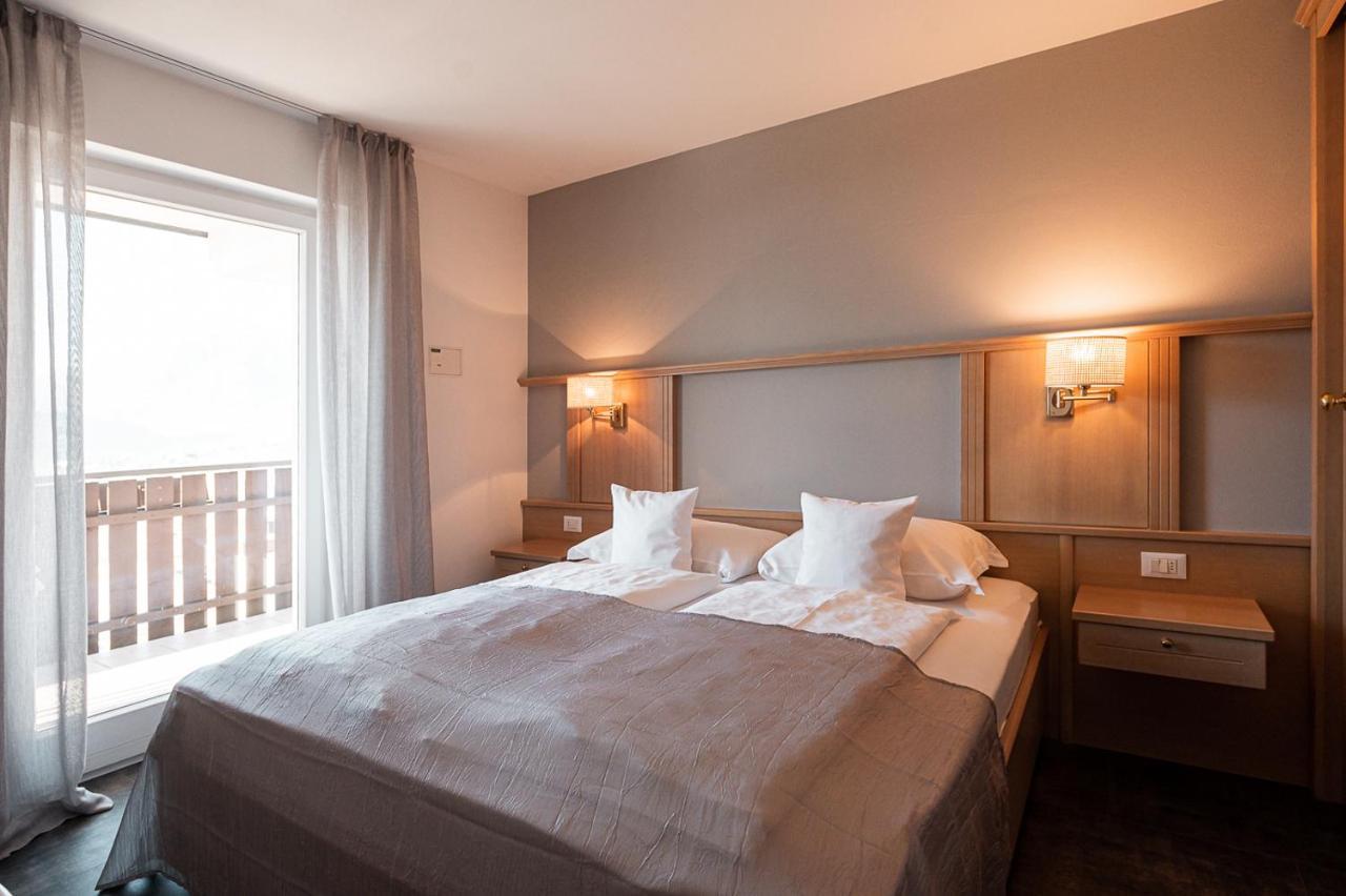 Apartmenthotel Ritterhof Suites & Breakfast Schenna Exteriör bild