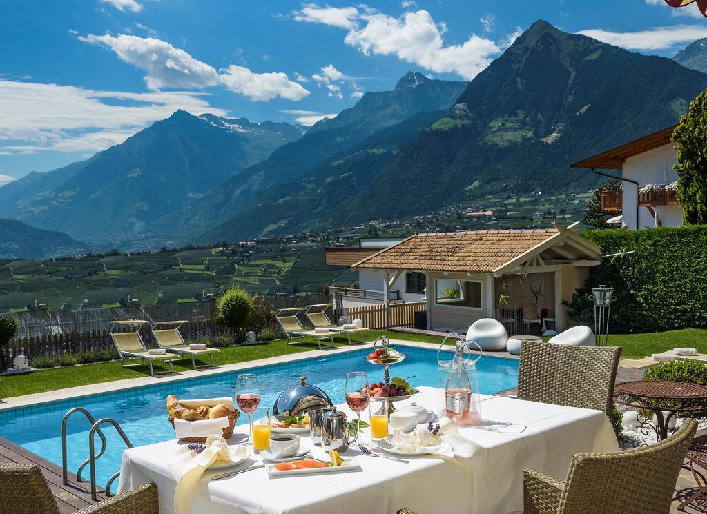 Apartmenthotel Ritterhof Suites & Breakfast Schenna Exteriör bild