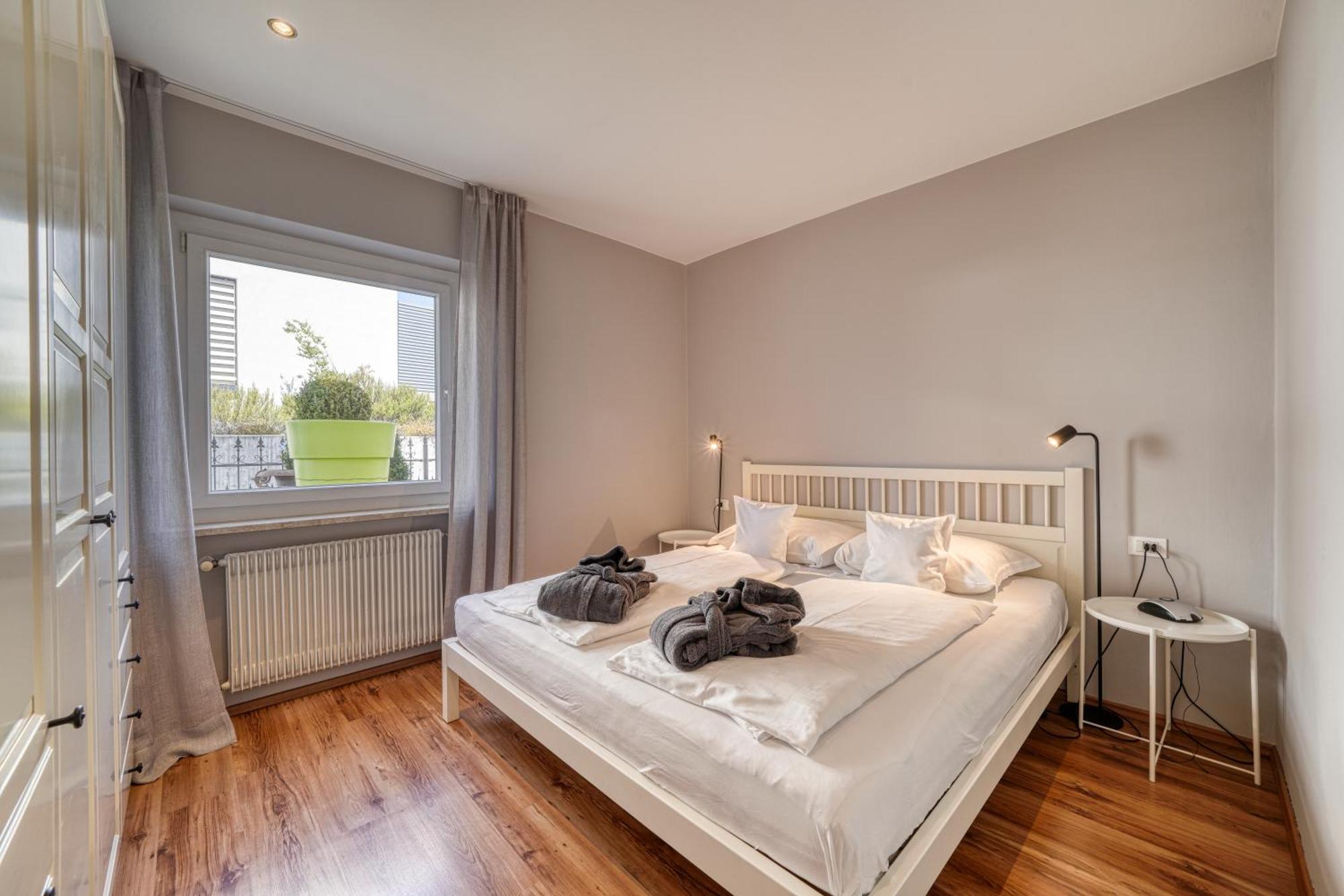 Apartmenthotel Ritterhof Suites & Breakfast Schenna Exteriör bild